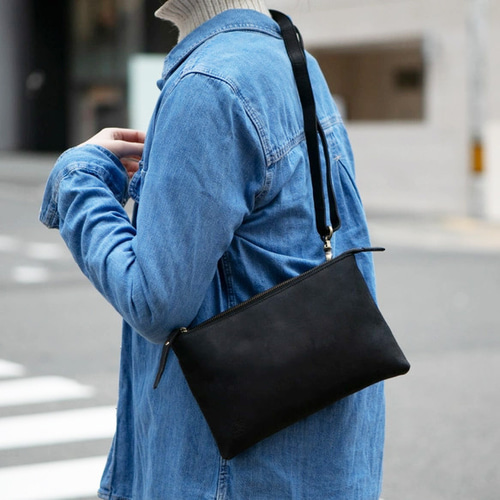 シーンに合わせて使い分けできる3Wayバッグ】ショルダー 本革