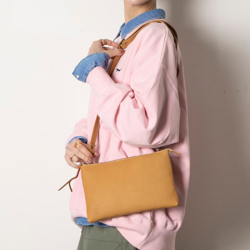 シーンに合わせて使い分けできる3Wayバッグ】 ショルダー 本革