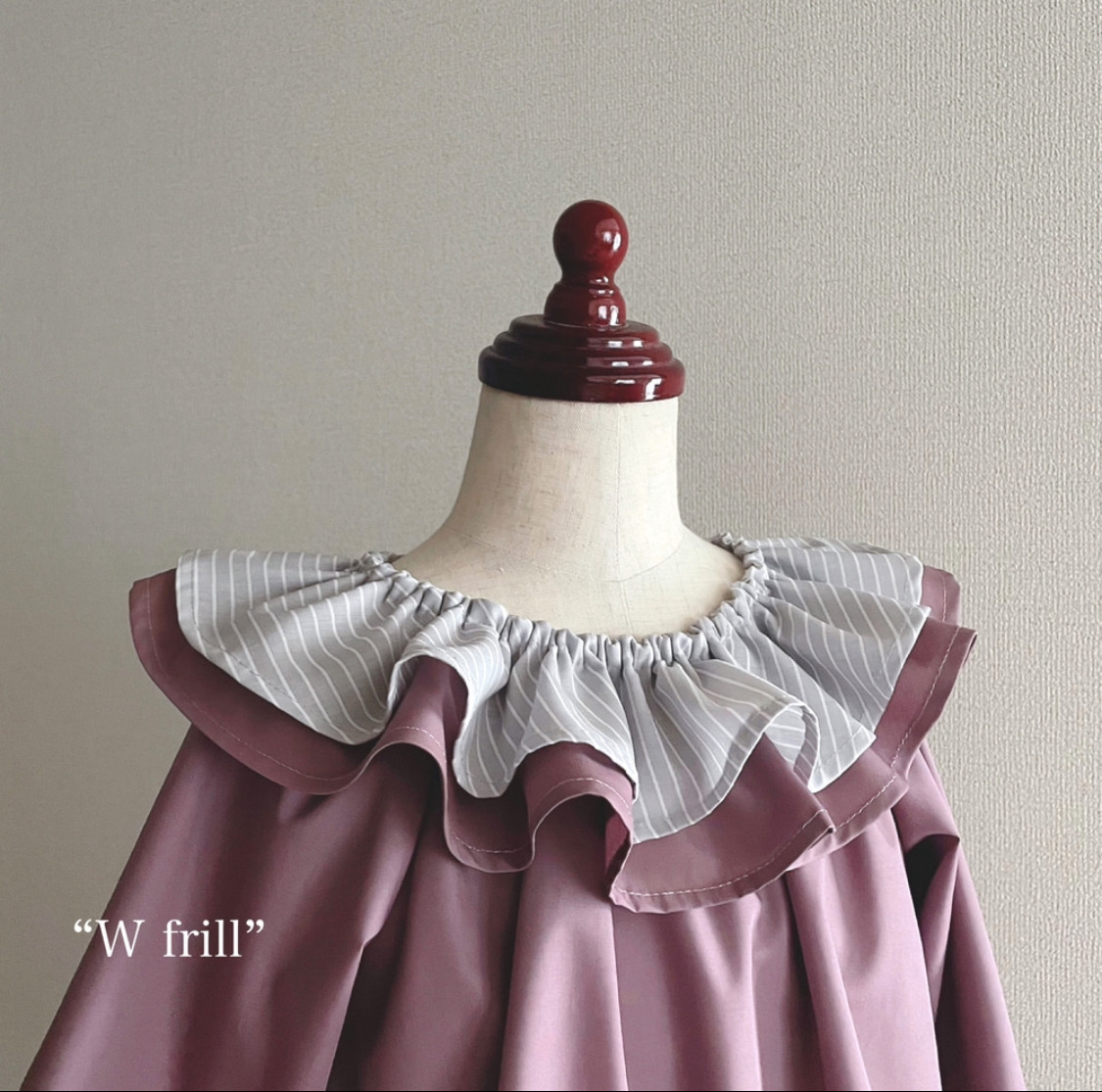 ✂︎W フリル襟のスモックブラウス　90-110size ライラック キラキラシルバーステッチ　入園入学