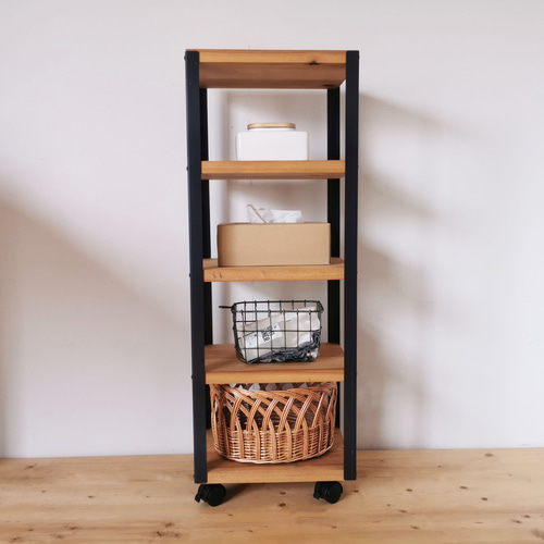 無垢材とアイアン（鉄）の4段ラックワゴン / 整理収納 / リビング 玄関