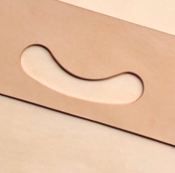 ヌメ革丨クラッチバッグ【conicori/こにこり】荷物が増えると機嫌をそこねる 2way 手縫い 手作り 10枚目の画像