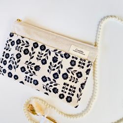 ＊綿麻＊花柄＊フラットポーチ＊通帳入れ＊お薬手帳入れ＊20センチファスナー 3枚目の画像