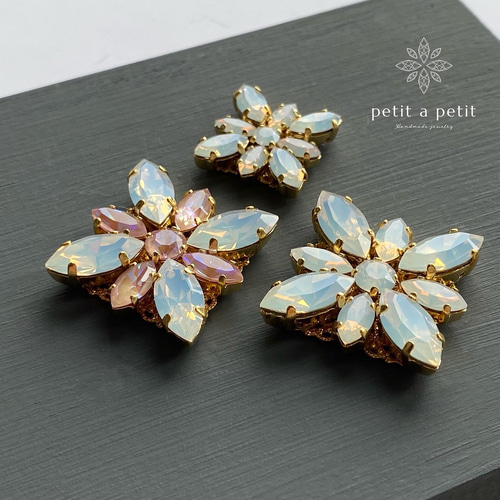 SWAROVSKI GINETTE ブローチ スワロフスキー®︎ ブローチ(L) clématite シルバーシェード