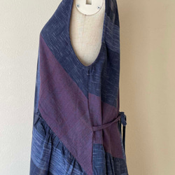 手織り綿で仕立てたギザギザ裾のワンピース コットン100% フリーサイズ ブルー系 13枚目の画像
