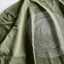 オーバーシルエット半袖Tシャツ / Baum バウム / カーキグリーン 4枚目の画像