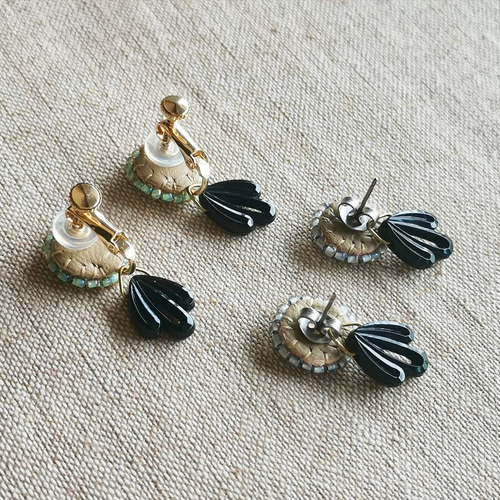 no.898 ラスト1 ハンドメイド　ピアス　イヤリング ♥2点目から半額♥ ✴no.811✴ ハンドメイドピアス・イヤリング