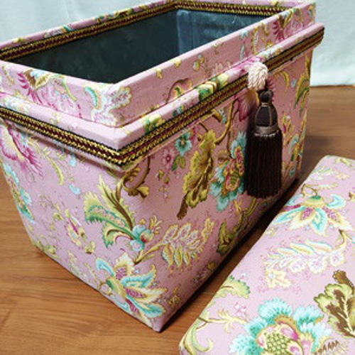 リメイクお茶箱 大型収納ボックス 感動！母妹3人で100年物の大型茶箱をリメイク！ | タッセル教室