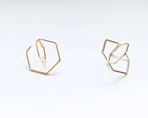 14kgf 】W rings -dot hoop+normal hoop- 2連ピアス - Suco
