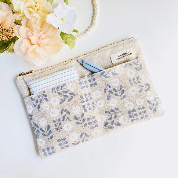 ＊綿麻＊北欧風＊花柄＊お薬手帳がすっぽり入るフラットポーチ＊ 6枚目の画像
