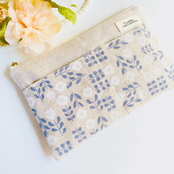 ＊綿麻＊北欧風＊花柄＊お薬手帳がすっぽり入るフラットポーチ＊ 2枚目の画像