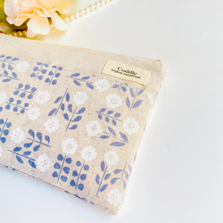 ＊綿麻＊北欧風＊花柄＊お薬手帳がすっぽり入るフラットポーチ＊ 3枚目の画像