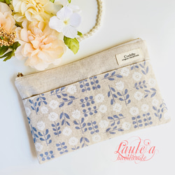 ＊綿麻＊北欧風＊花柄＊お薬手帳がすっぽり入るフラットポーチ＊ 1枚目の画像