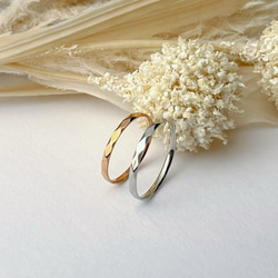 『さざ波メモリーズ＊』華奢 シンプル ペアリング  ステンレス 刻印 名入れ マリッジリング 結婚指輪 アレルギーフリ- 12枚目の画像