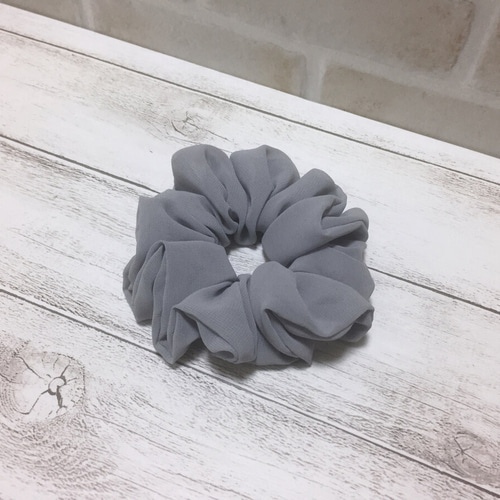 シュシュシフォンハンドメイドチャコールグレー⭐︎黒ごま