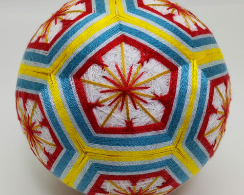 てまり「星かがりの梅」白地赤水空黄 9cm 手まり 手毬 手鞠 その他