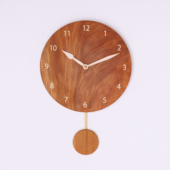 木製 振り子時計 丸型　ケヤキ材14 1枚目の画像