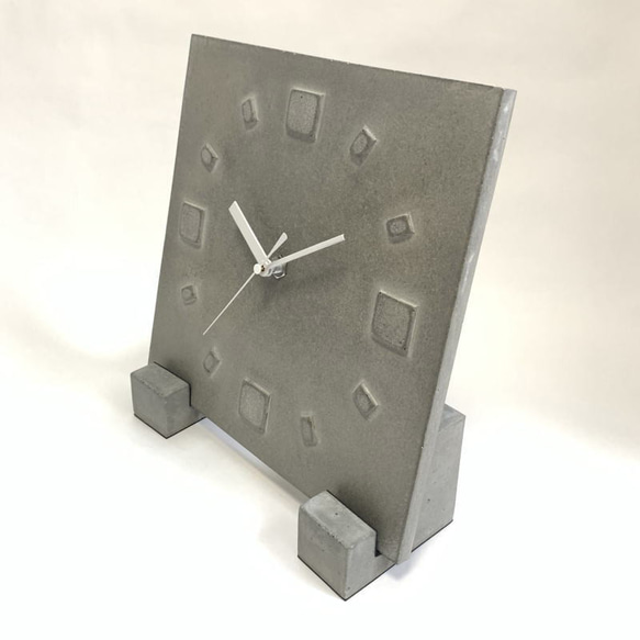 立て掛け型置き時計コンクリート製　 -コンクリート/モルタル/セメント雑貨- 4枚目の画像