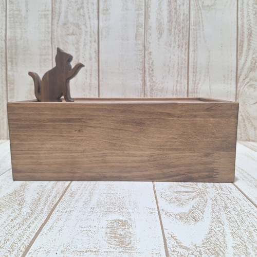 猫の日2026【受注制作】猫と柴犬が遊ぶ木製ティッシュケース