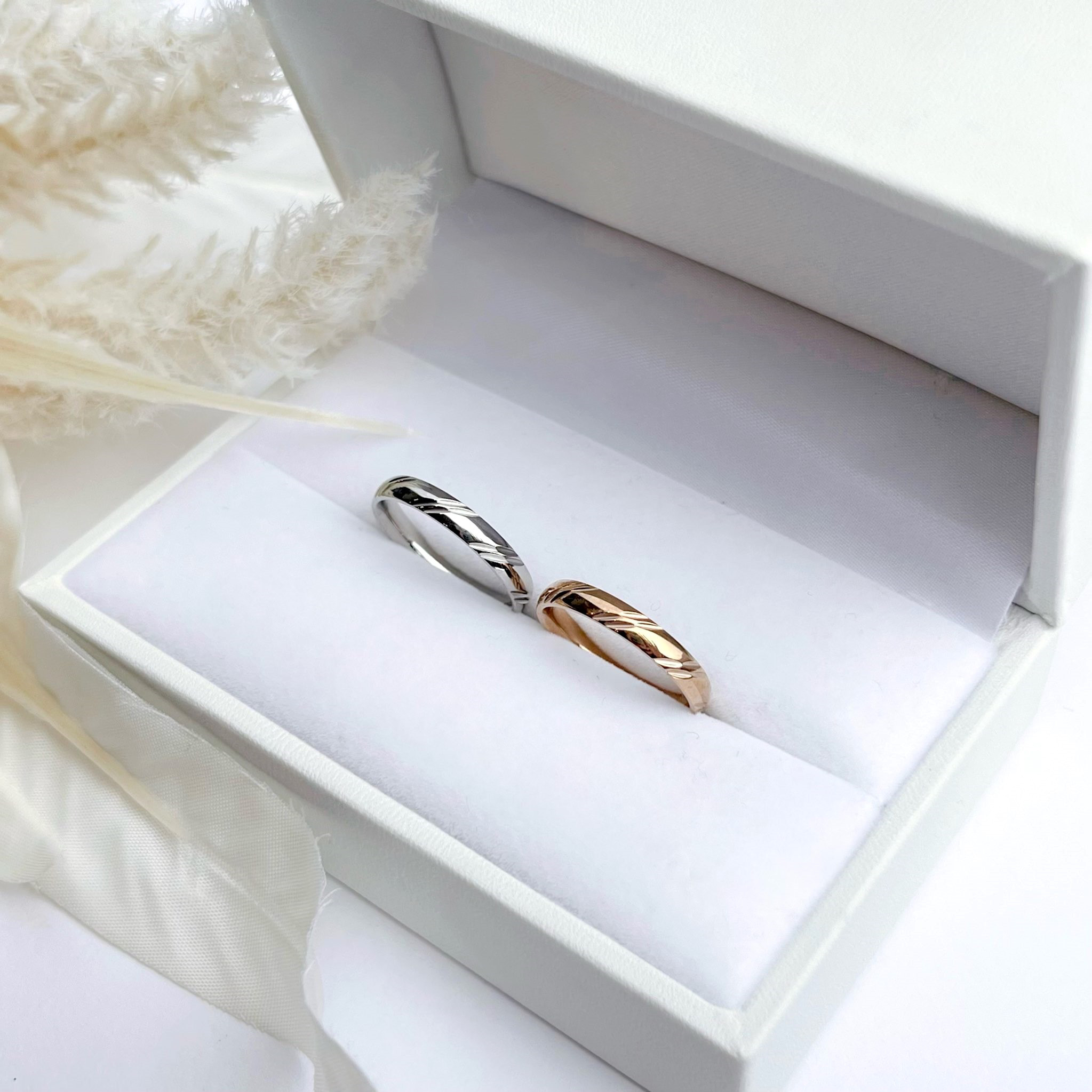 ウェーブカットリング 誕生石 刻印  ペアリング ステンレス 結婚指輪 指輪 記念日 プレゼント マリッジリング