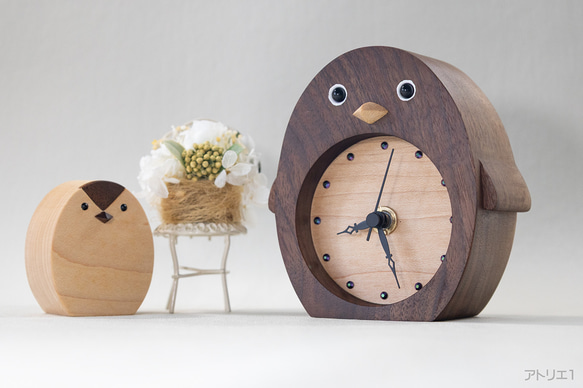 ペンギンの置き時計：親子バージョン 1枚目の画像