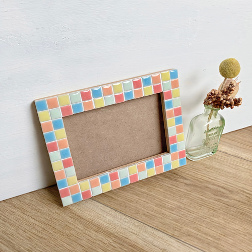 フォトフレーム カラフル 木製壁掛け対応写真立て 美濃焼モザイク