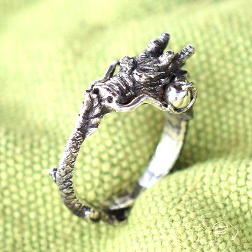 龍の指輪 指輪・リング hide jewelry. 通販 4135454｜Creema(クリーマ