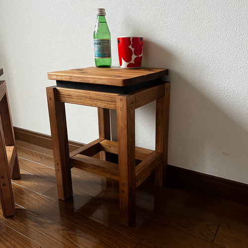 新生活を彩るシンプルな木製/ベンチ/スツールチェア/ウォルナットカラー 新生活を彩るシンプルな木製/ベンチ/スツールチェア 新生活を