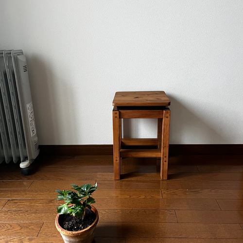 スツール（チェア） シンプルデザイン (color ウォルナット