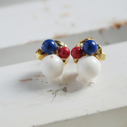 トリコロールクリスタルのbijouxイヤリング（ピアス） 2枚目の画像