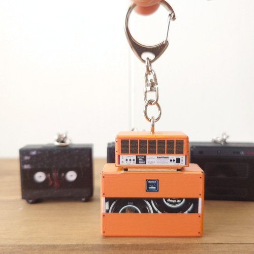 IFSIXWASNINE BEDROCK限定 ギター 装飾 キーホルダー USB 71RtqS-5zhL._UF894,1000_QL80_.jpg