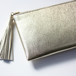 ゴートレザーのスリムな長財布　Ｌ字型　ライトゴールド 9枚目の画像