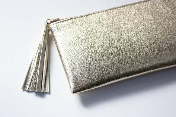 ゴートレザーのスリムな長財布　Ｌ字型　ライトゴールド 9枚目の画像