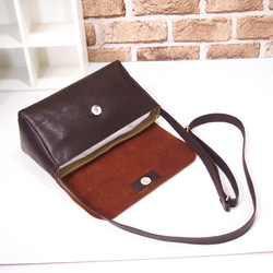 ★手工製作★日本製造★真皮★數位皮革，隨時間變化★覆蓋/斜挎單肩包★巧克力色★錢包手拿包★ 第10張的照片