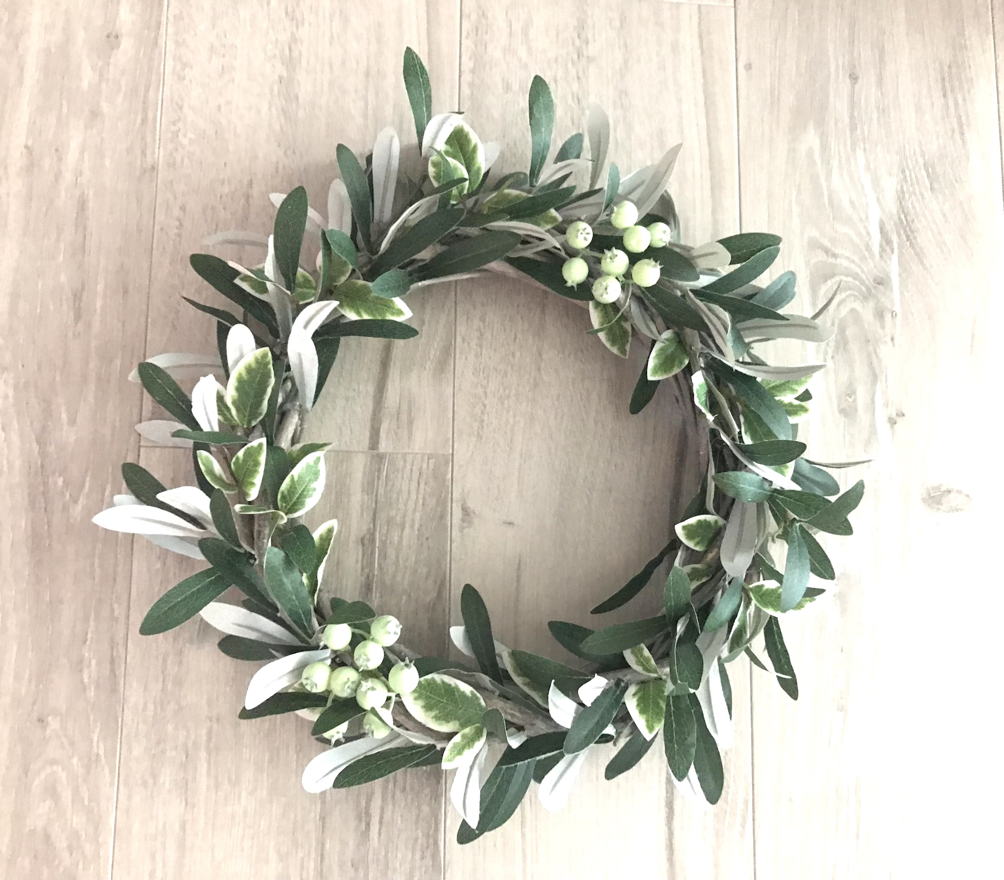 【門出のリース】『オリーブのリース・メディオ（M）』30㎝ アーティフィシャル