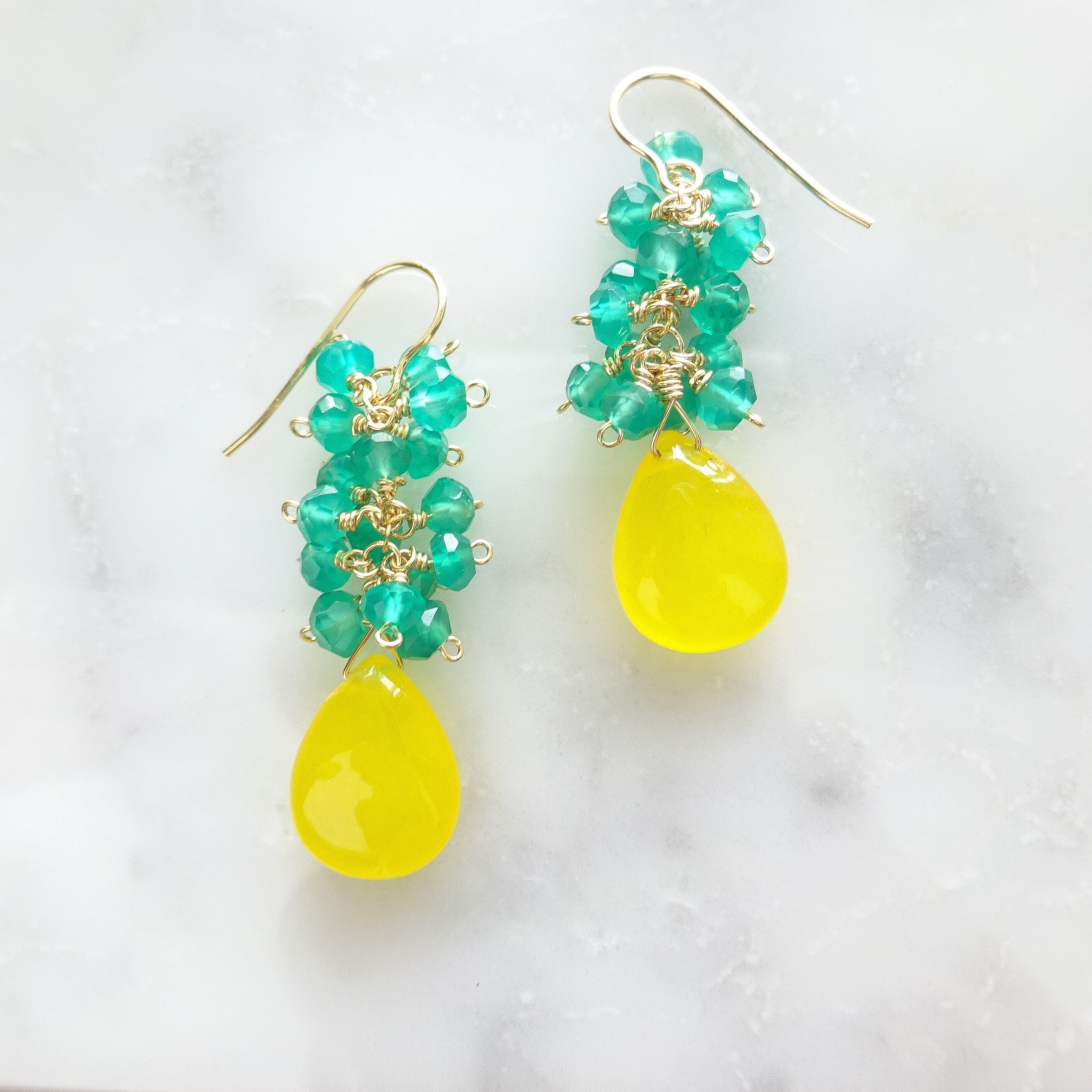 送料無料14kgf Pineapple motief Honey color Jade pierced earring