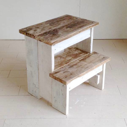 リサイクルウッド☆踏み台2段 ツートンカラー その他家具