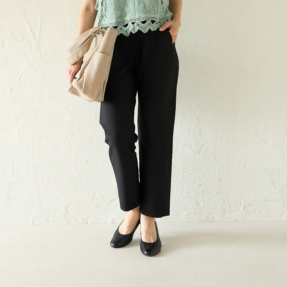 これ一つでお仕事OK! Mサイズ テパードタックパンツ (ブラック)｜mg-pt01-m-bk