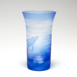 被せグラス くじらの海 （クリアー地にブルー）一口ビール・冷酒グラスに 2枚目の画像