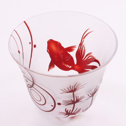 被せグラス ぐい呑み 金魚 （クリアー地に赤）冷酒にお薦め おちょこ