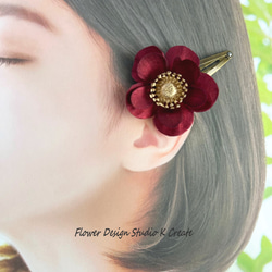 椿のお花のパッチンクリップ　椿　つばき　ツバキ　ヘアクリップ　髪飾り　パッチンクリップ　浴衣髪飾り 1枚目の画像