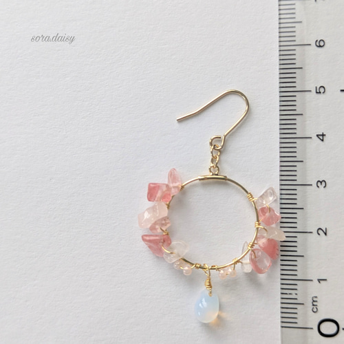 ローズクォーツ・チェリークォーツのフープピアス（イヤリング