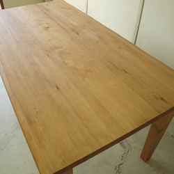 ダイニングテーブル 無垢板 ウォルナット色 モミの木 04 宮崎 無垢家具 モミの木家具 8枚目の画像