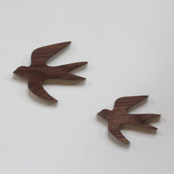 【送料無料】つばめ オーナメント 木製 ウォールデコ 壁面 北欧 インテリア 鳥 ツバメ 燕 おしゃれ  無垢 4枚目の画像