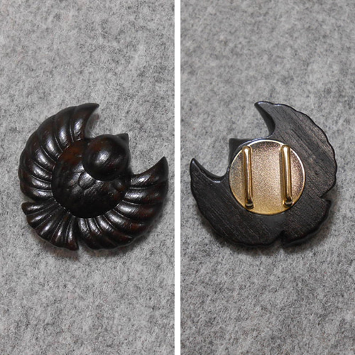 ふくら雀の帯留め（三分紐用）縞黒檀 その他アクセサリー Nobu 通販