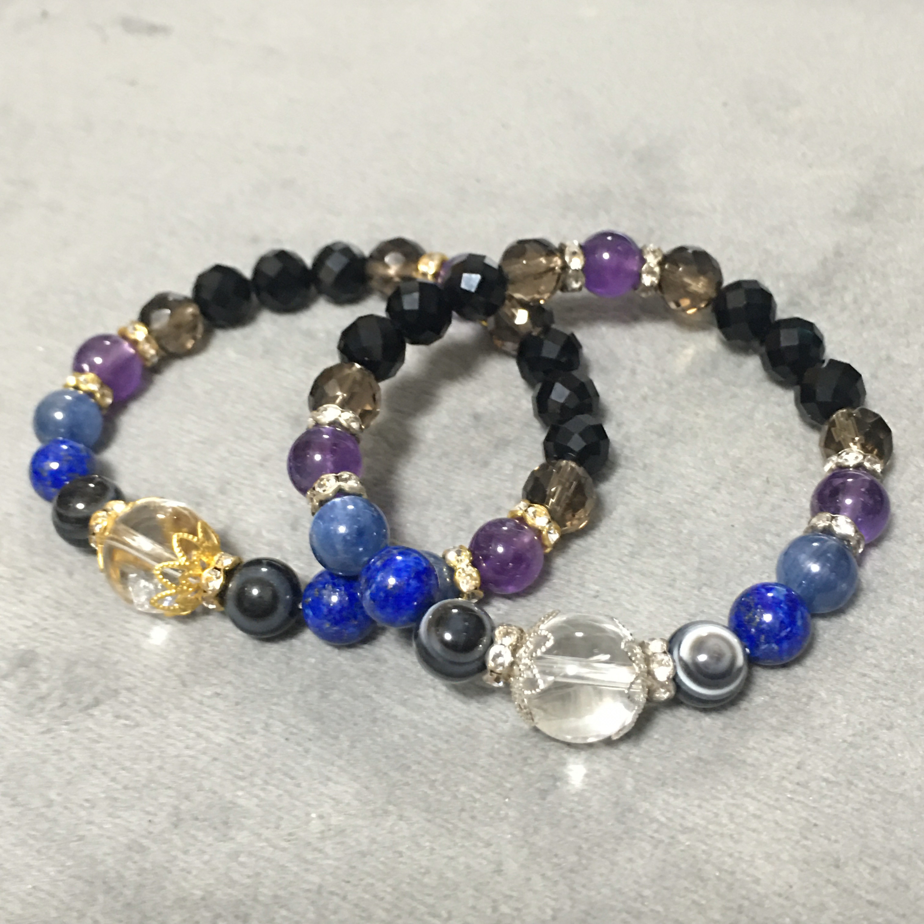 再販3【私を強力に守ってくれる御守り】レインボー水晶と天眼石、ラピス、アメジスト、スモーキークォーツ、オニキスのブレス