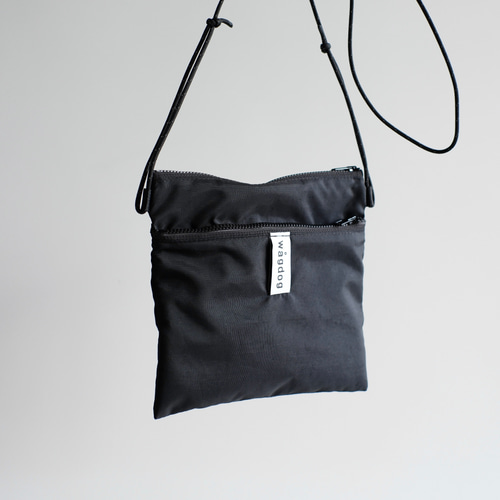 UTILITY Nylon Shoulder / ユーティリティ サコッシュ UTILITY Nylon Shoulder / ユーティリティ サコッシュ