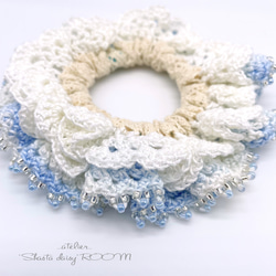 手编 Lace Yarn 绑发橡皮筋(chouchou)with 2way Brooch*white×mix blue 第12張的照片