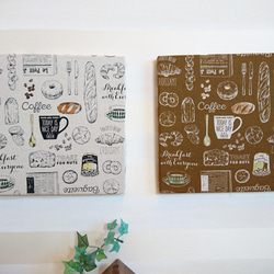 カフェ風朝ごはん（モカ＆オフホワイト）のファブリックパネル 30cm　2枚セット 1枚目の画像