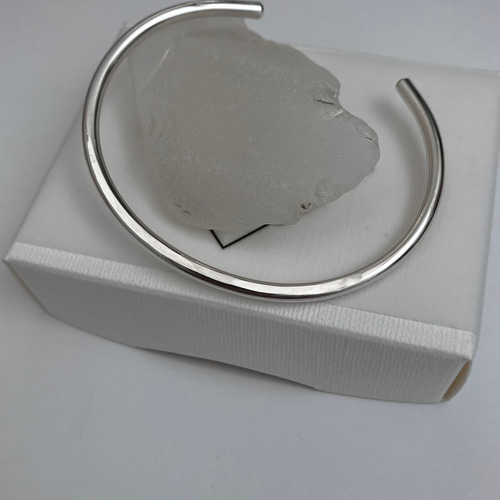 サイズオーダー可能》【silver 950 】bangle presence シルバー