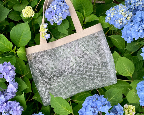 リネンが映える大人な透明pvcバッグ。キラキラクリスタル。warabi-no